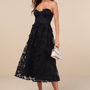 Quite Perfect Black Floral Embroidered Strapless Midi Dress